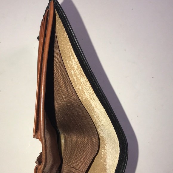 VINTAGE DOONEY AND BOURKE WALLET WOMEN BAG - Picture 10 of 15